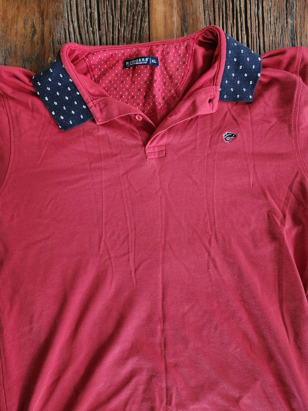 Kid's Red Polo Shirt with Contrast Collar - Indian Sizing - Picture 5 of 9